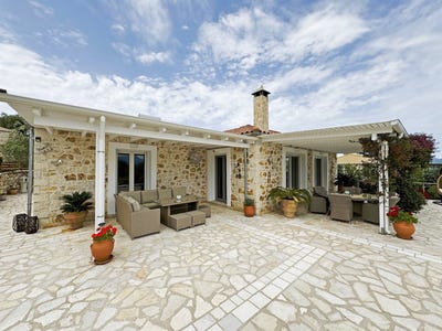 /international/gr/tsouknida-epirus-western-macedonia-310107979994/