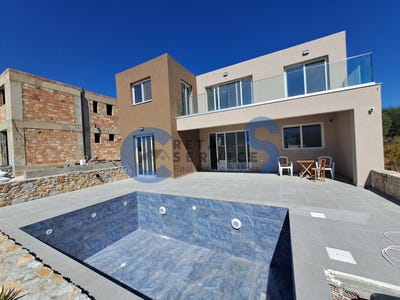 /international/gr/armenoi-crete-310110423966/