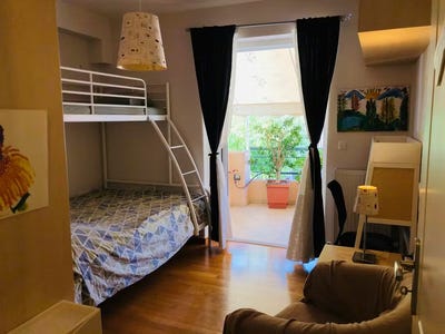 /international/gr/kallifrona-athens-attica-310093826816/