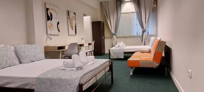 /international/gr/ithakis-athens-attica-310093824167/