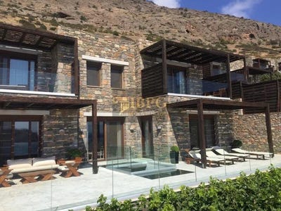 /international/gr/elounda-crete-310100610806/