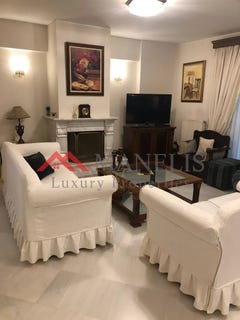 /international/gr/palaio-faliro-attica-310107980587/