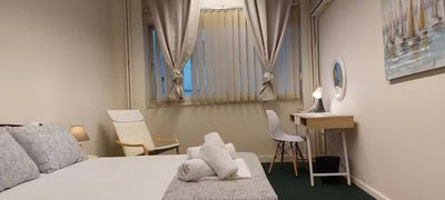 /international/gr/ithakis-athens-attica-310093823455/