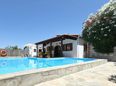 /international/gr/rethymno-crete-310105997537/