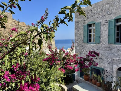 /international/gr/nisiros-aegean-310106505214/