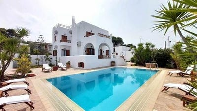 /international/gr/aegina-attica-310103731434/