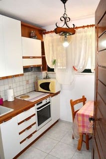 /international/gr/aegina-attica-310102932027/