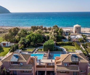 /international/gr/lefkada-peloponnese-western-greece-and-ionian-310108430051/