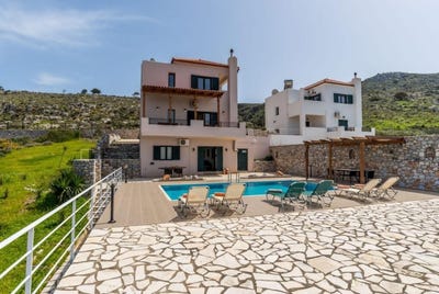 /international/gr/kokkino-chorio-crete-310105422528/