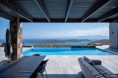 /international/gr/elounda-crete-310103615801/