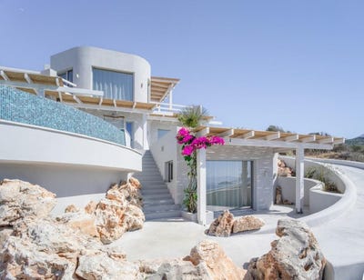 /international/gr/myrsini-crete-310106234537/