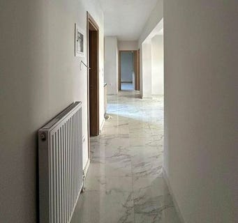 /international/gr/neapoli-crete-310103786767/