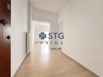 /international/gr/palaio-faliro-attica-310108839303/