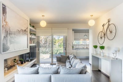 /international/gr/glyfada-attica-310104098727/