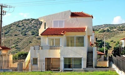 /international/gr/anavissos-attica-310103788016/