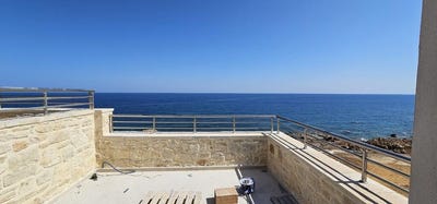 /international/gr/roumeli-crete-120096535798/