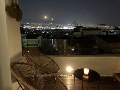 /international/gr/agia-varvara-attica-310103786737/