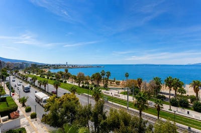/international/gr/palaio-faliro-attica-310108407691/