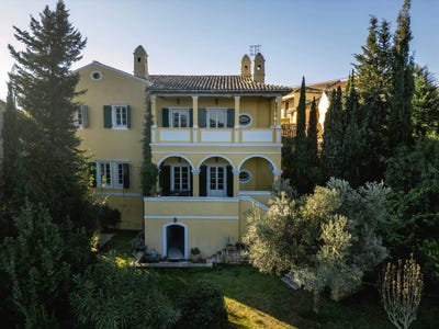 /international/gr/ionian-islands-antipernoi-peloponnese-western-greece-and-ionian-310095939096/