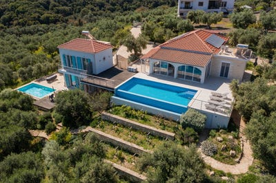 /international/gr/tsivaras-crete-310107415149/