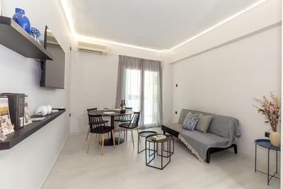/international/gr/apollonos-vari-attica-310095061621/