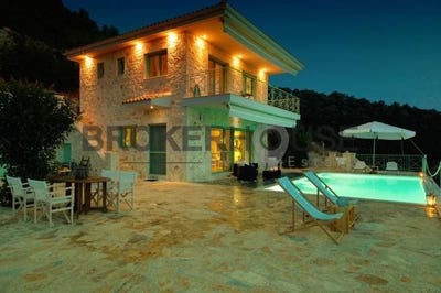 /international/gr/vathi-peloponnese-western-greece-and-ionian-310109241245/?lang=de