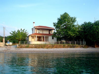 /international/gr/central-greece-paleokastro-evia-thessaly-central-greece-310108671193/