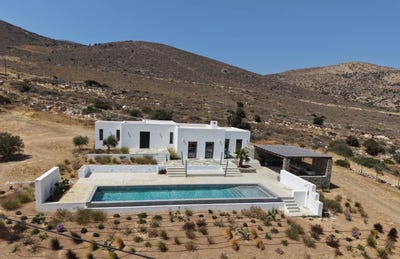 /international/gr/paros-aegean-310110262854/