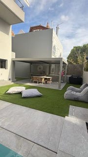 /international/gr/voula-attica-310103772841/