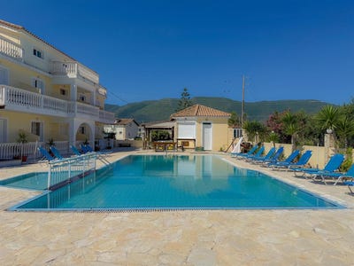 /international/gr/alykanas-peloponnese-western-greece-and-ionian-310099358645/