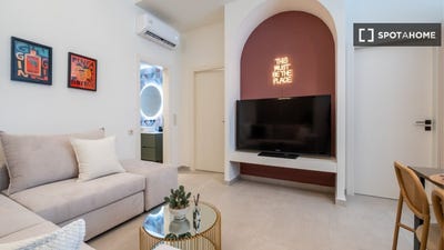 /international/gr/athens-attica-310108557823/