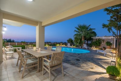 /international/gr/milatos-crete-310108466091/