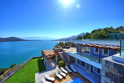 /international/gr/elounda-crete-310102162507/