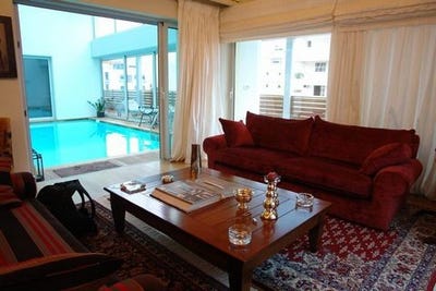 /international/gr/glyfada-attica-310103792377/