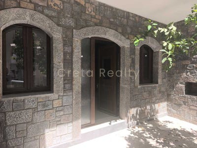 /international/gr/mochos-crete-310108865969/