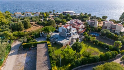 /international/gr/elia-makedonia-thrace-310109018311/?lang=th