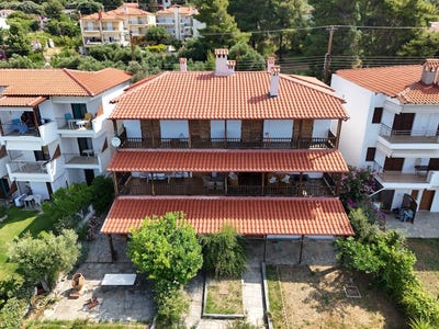 /international/gr/loutra-peloponnese-western-greece-and-ionian-310106596265/