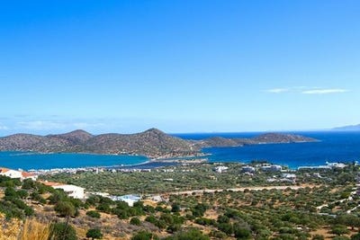 /international/gr/elounda-crete-310103791575/