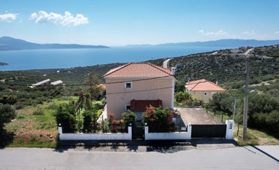 /international/gr/central-greece-akti-nireos-evia-thessaly-central-greece-310106936483/
