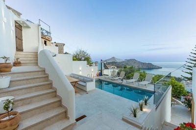 /international/gr/mirthios-crete-310107651242/