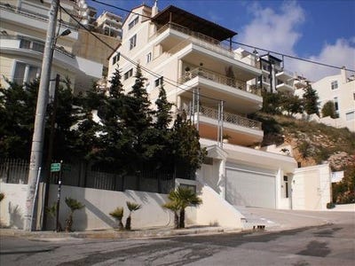 /international/gr/voula-attica-310103788637/