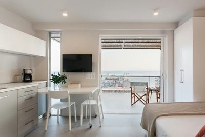 /international/gr/aiolou-palaio-faliro-attica-310093844400/