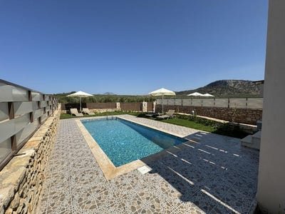 /international/gr/unnamed-road-mylopotamos-thessaly-and-central-greece-310100935285/?lang=en