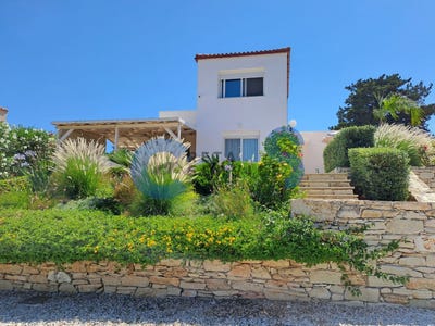 /international/gr/vamos-crete-310109567065/