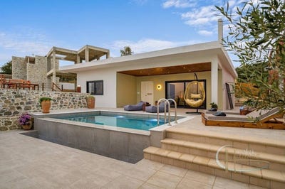 /international/gr/kalochorafitis-crete-310107794207/