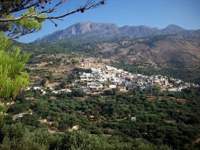 /international/gr/agios-stefanos-attica-310103787121/