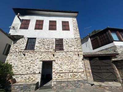 /international/gr/makrinitsa-thessaly-central-greece-120089090345/