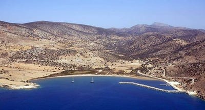 /international/gr/kalantos-kalantos-marina-naxos-120079779755/