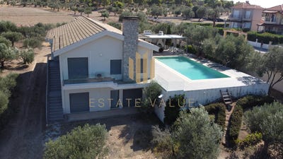 /international/gr/loytraki-peloponnese-western-greece-and-ionian-310098039455/