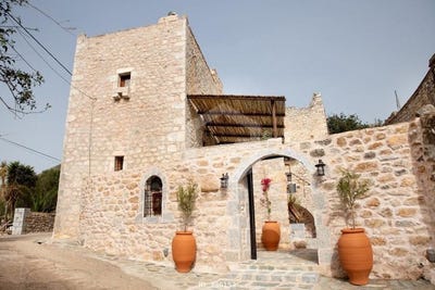 /international/gr/peloponnese-western-greece-and-ionian-310103492556/